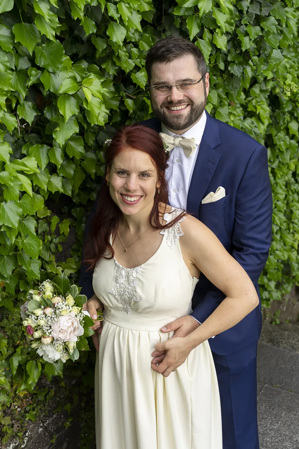 Julia und Pola am Standesamt, Julia schwanger mit Koa, 2019